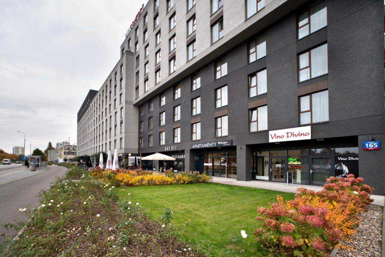 Wolska Serviced Apartments Varsovia Exterior foto
