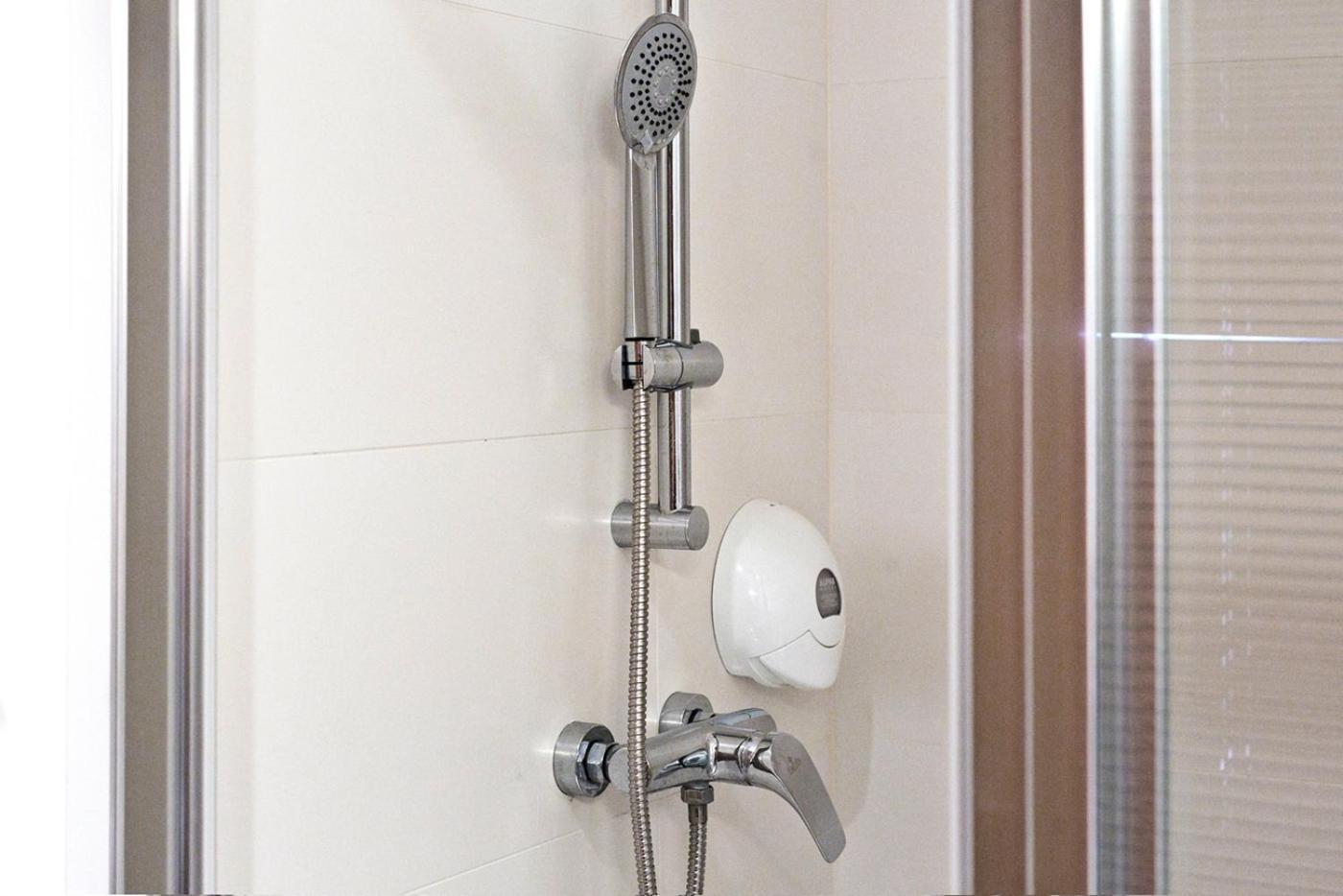 Wolska Serviced Apartments Varsovia Habitación foto