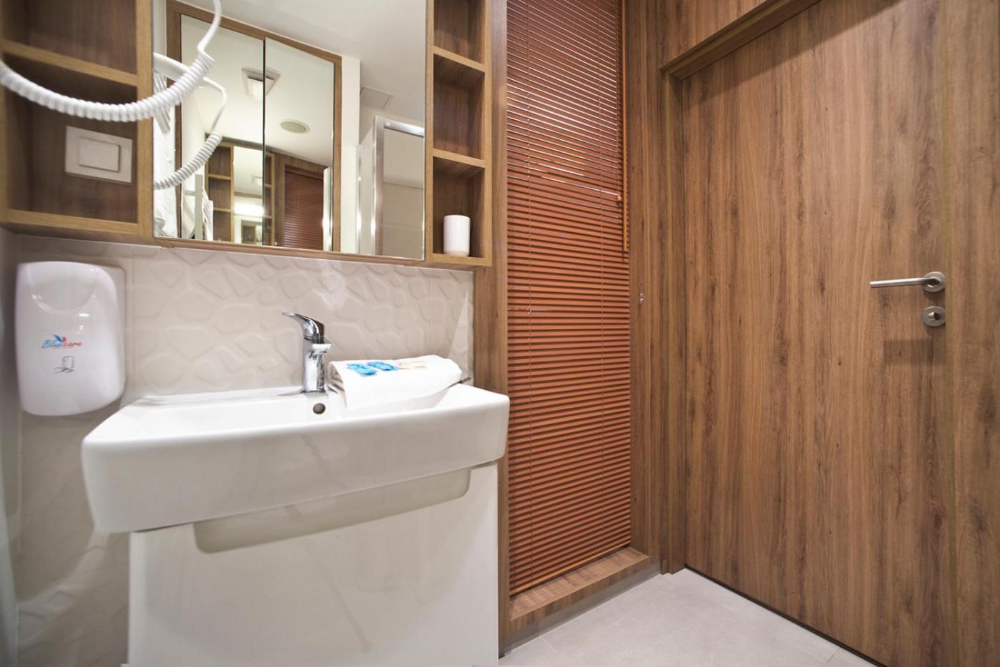 Wolska Serviced Apartments Varsovia Habitación foto